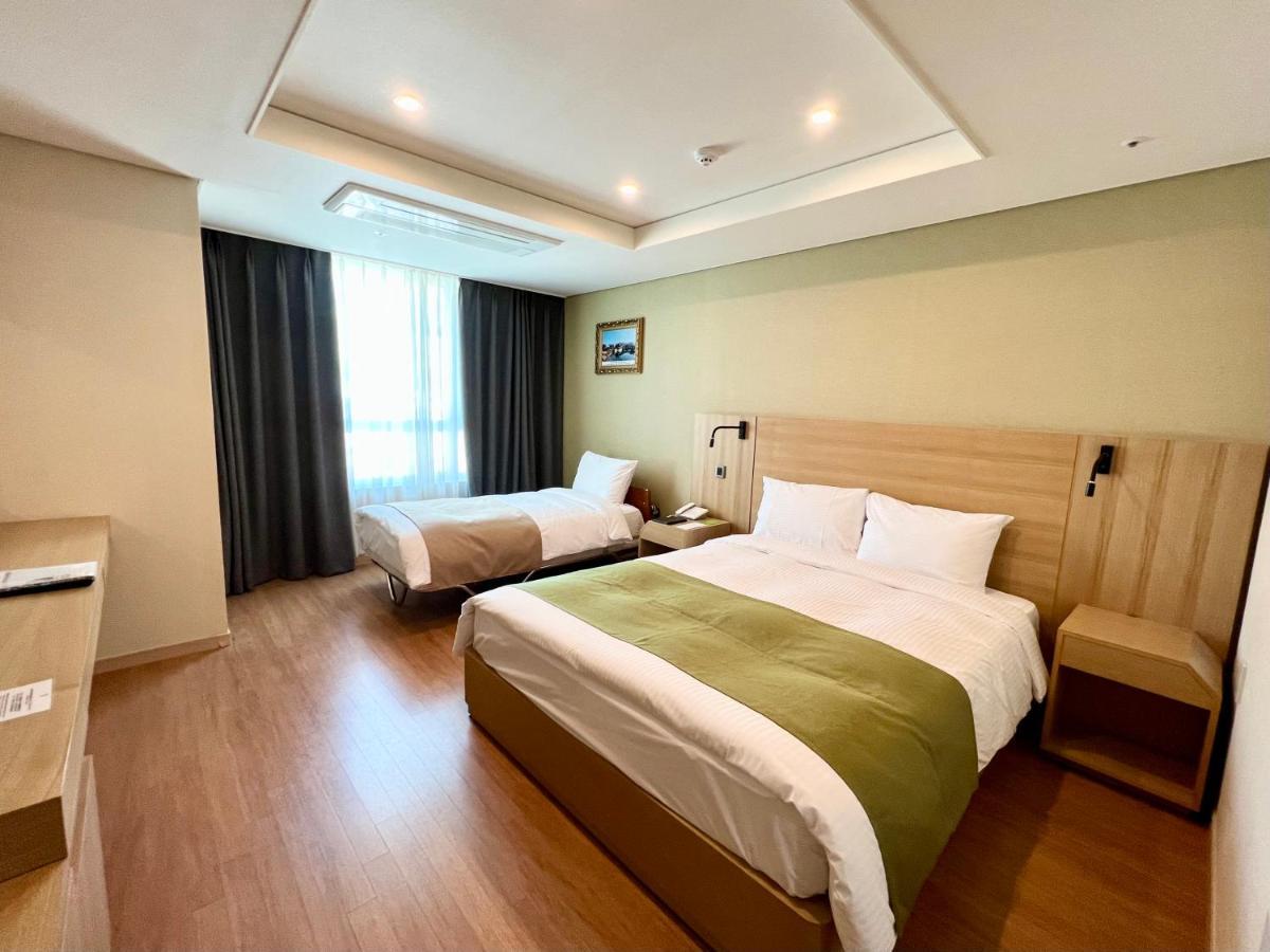 Crown Harbor Hotel בוסאן מראה חיצוני תמונה