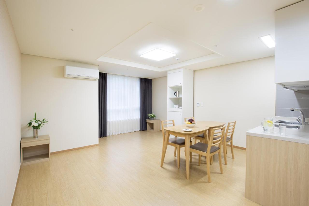 Crown Harbor Hotel בוסאן מראה חיצוני תמונה
